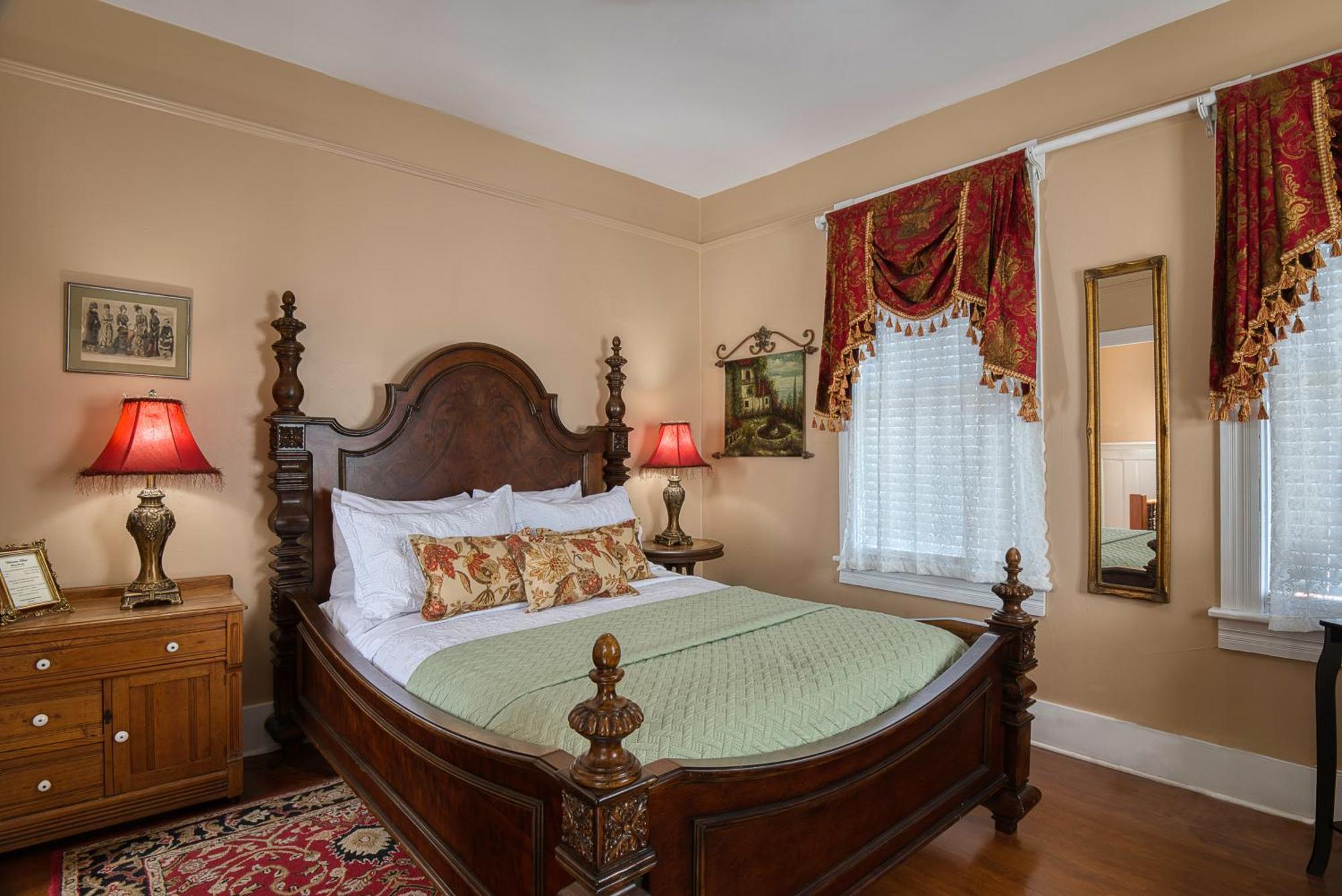 Victorian House 3*